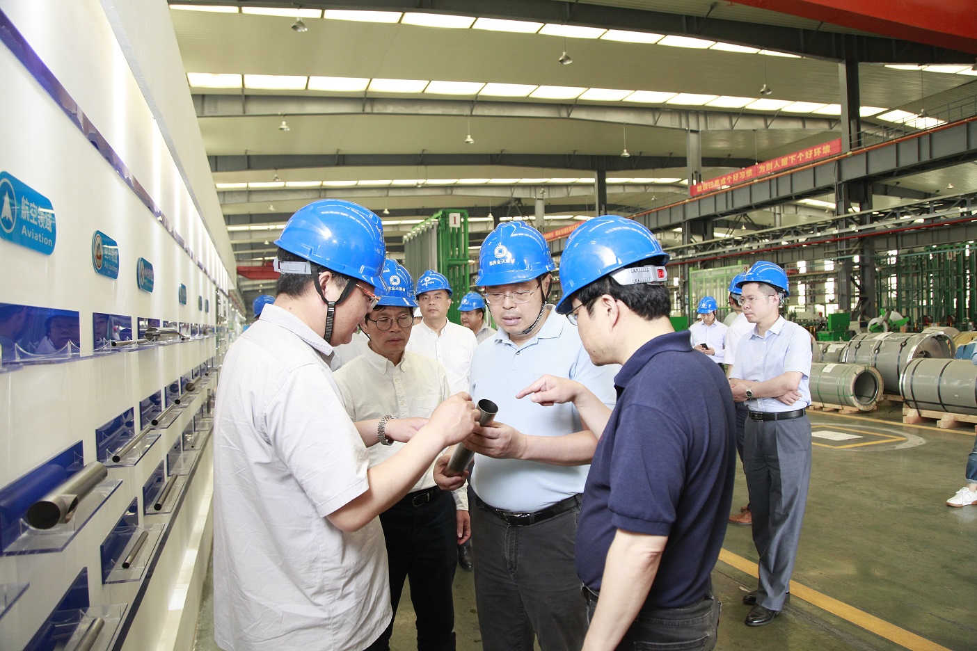 省委常委、省國資委黨委書記張劍飛一行蒞臨我司調研